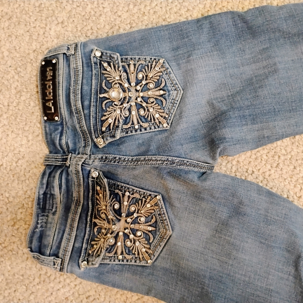 L.A. Idol Flare Jeans in Distressed Blue - Picture 6 of 6